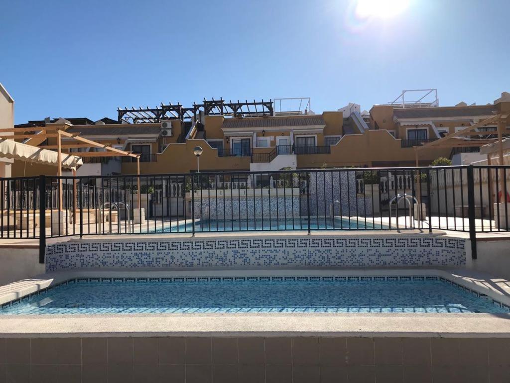 Bungalow Arenales Del Sol, Alicante מראה חיצוני תמונה